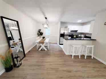 6 BR in Raleigh
