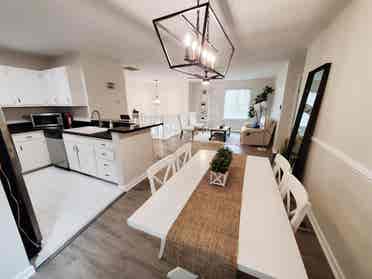 6 BR in Raleigh