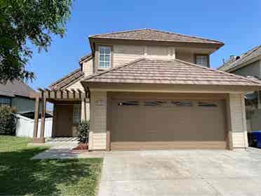 SINGLE FAMILY HOUSE