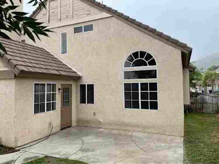 SINGLE FAMILY HOUSE