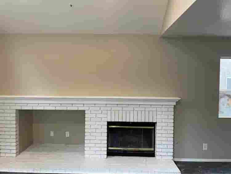 SINGLE FAMILY HOUSE