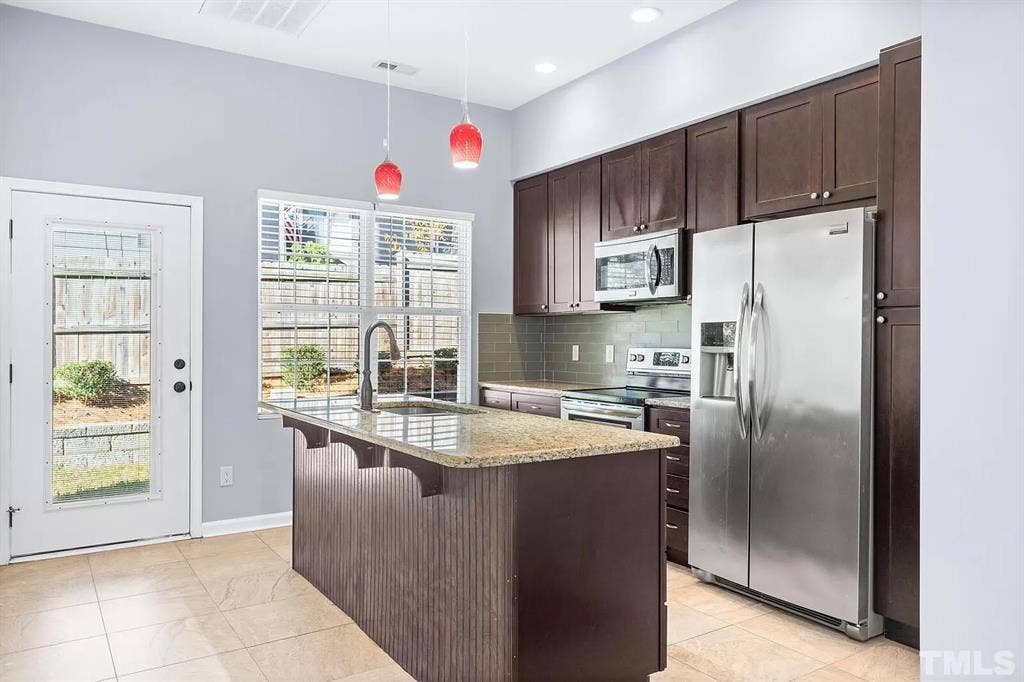4 BR in Raleigh