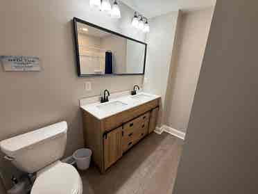 6 BR in Alpharetta