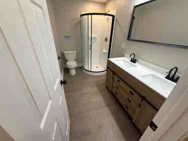 6 BR in Alpharetta