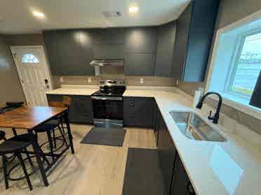 6 BR in Alpharetta