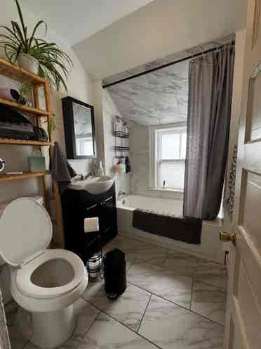 Cozy 3-bedroom near Tufts
