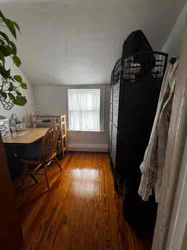 Cozy 3-bedroom near Tufts