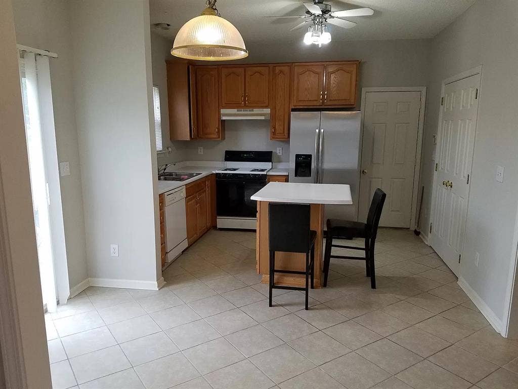 4 BR in Charlotte