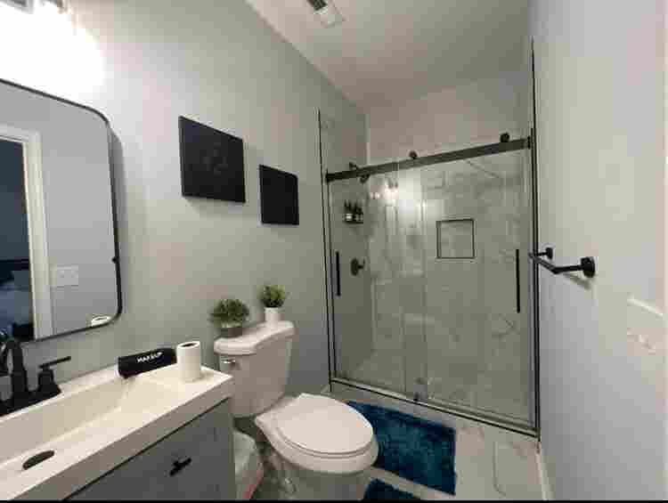4 BR in Atlanta