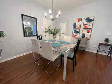 4 BR in Atlanta