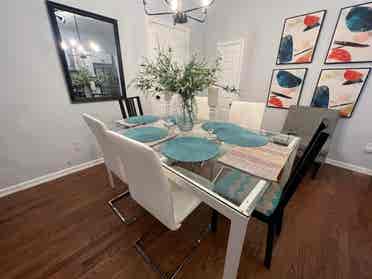 4 BR in Atlanta