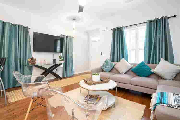 4 BR in Atlanta