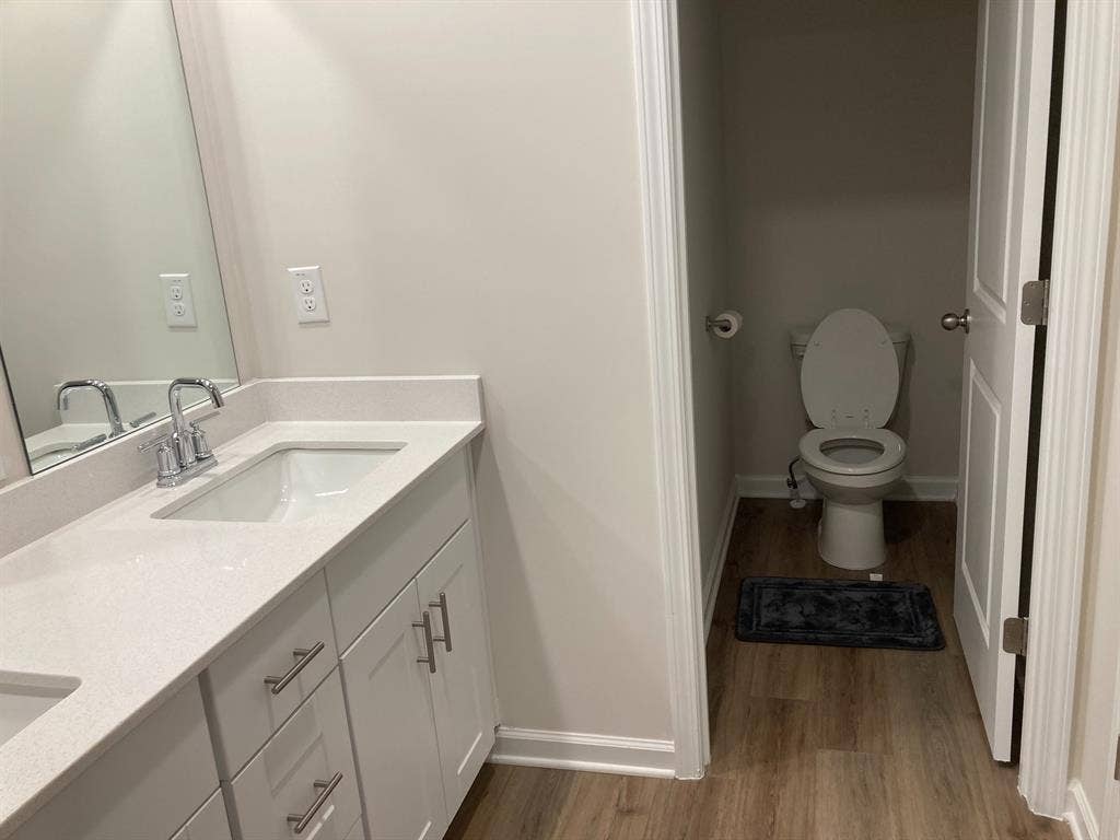 3 BR in Snellville
