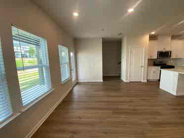 3 BR in Snellville