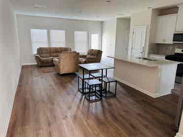 3 BR in Snellville