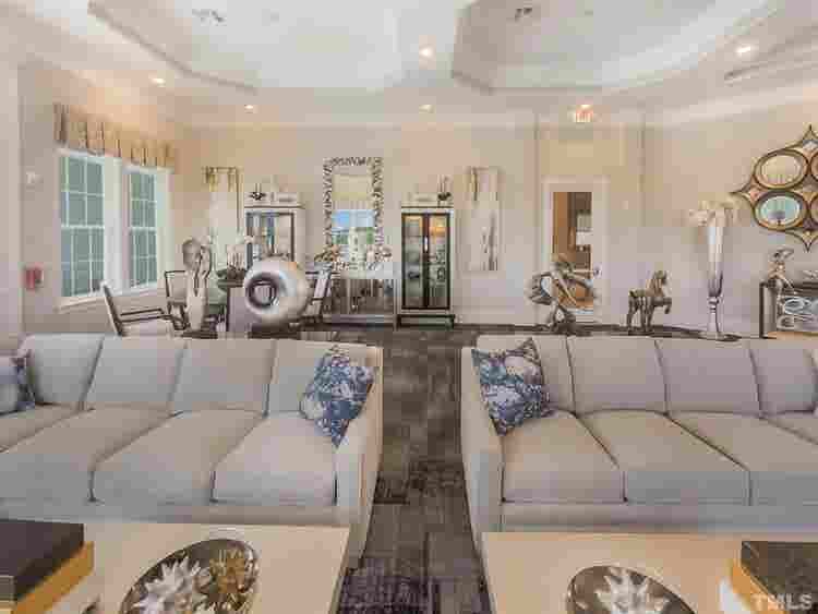 4 BR in Raleigh