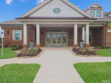 4 BR in Raleigh