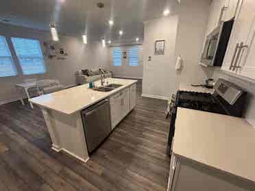 4 BR in Raleigh