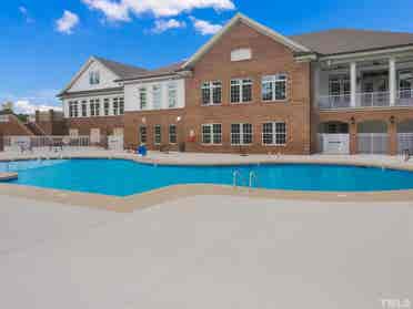 4 BR in Raleigh