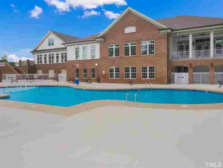 4 BR in Raleigh