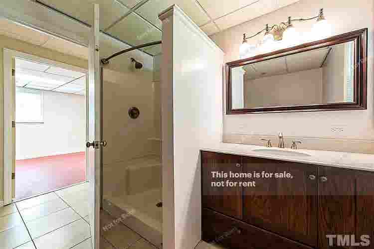 6 BR in Raleigh