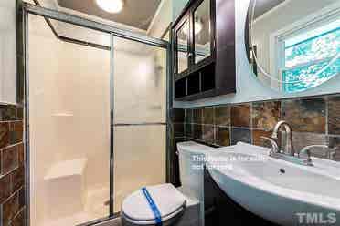 6 BR in Raleigh