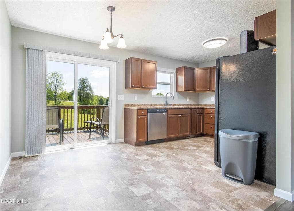 White Pine Home