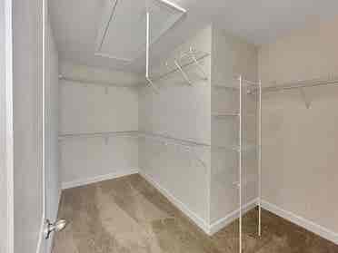 3 BR in Apex