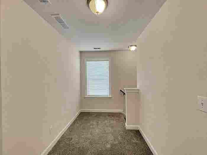 3 BR in Apex