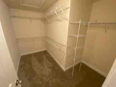 3 BR in Apex