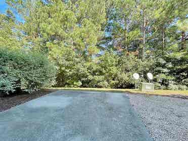 3 BR in Apex