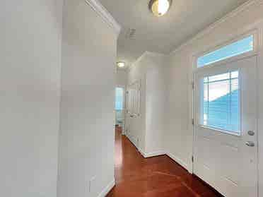 3 BR in Apex
