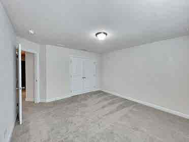 3 BR in Apex