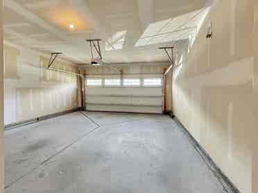 3 BR in Apex