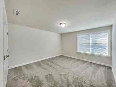 3 BR in Apex
