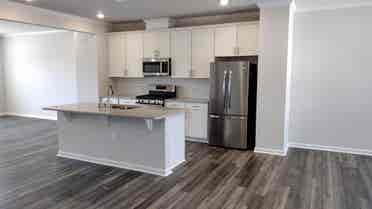 4 BR in Durham