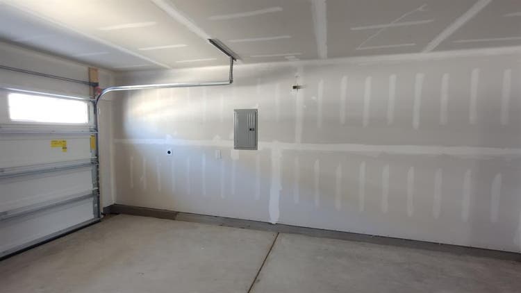4 BR in Durham