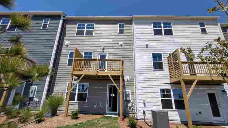 4 BR in Durham