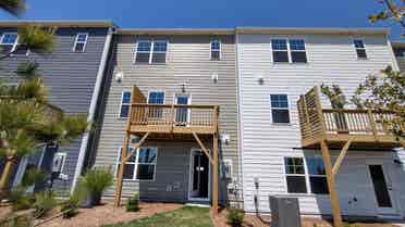 4 BR in Durham