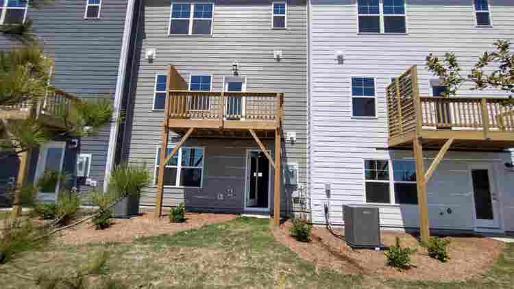 4 BR in Durham