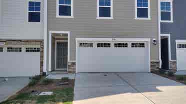 4 BR in Durham