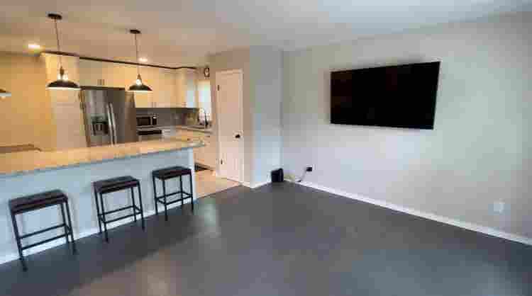 3 BR in Charlotte