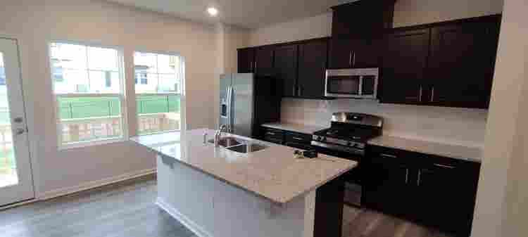 4 BR in Durham