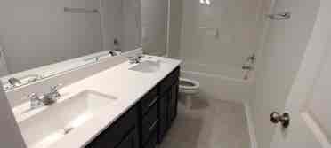 4 BR in Durham