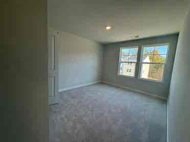 4 BR in Durham