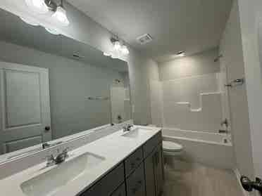 4 BR in Durham