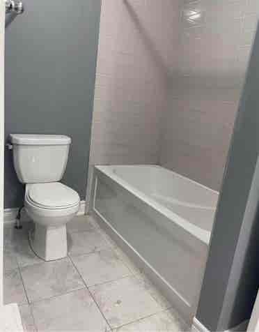 3 Bedrooms in a Detached house.