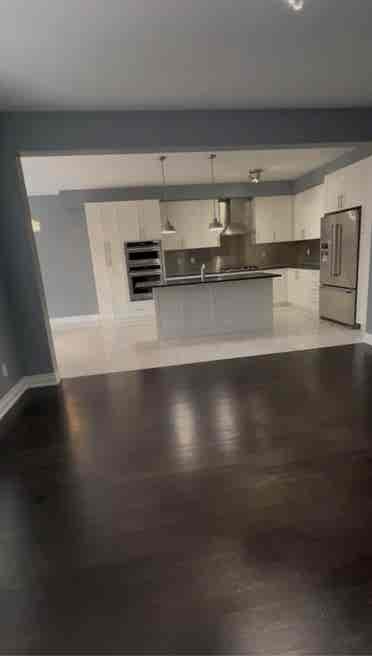 3 Bedrooms in a Detached house.