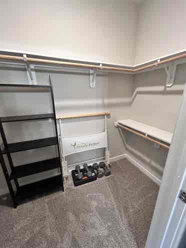 1BR private bath and closet in 3BR