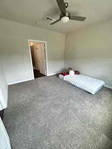 1BR private bath and closet in 3BR
